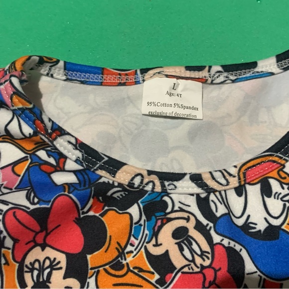 Size 4T Classic Disney Character Knit Crop-Top and Matching Skort - Like New - Picture 3 of 4